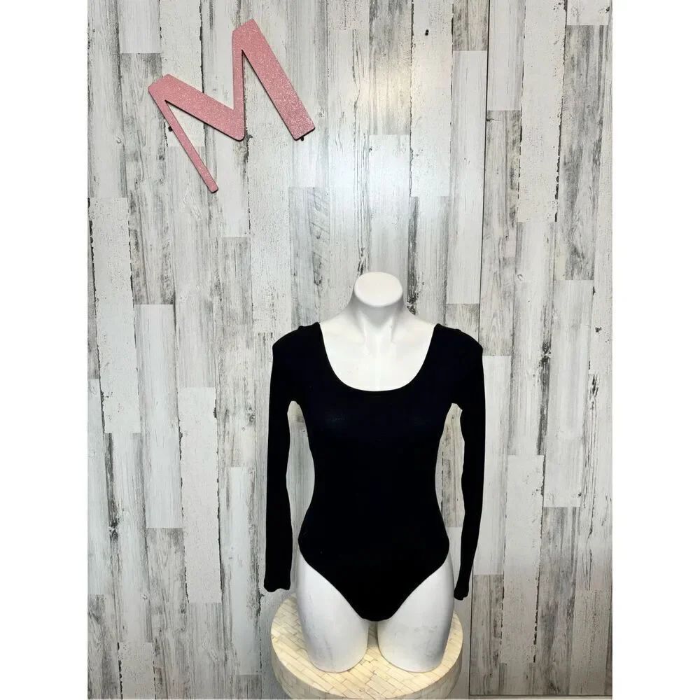 H&M black bodysuit long sleeve size medium